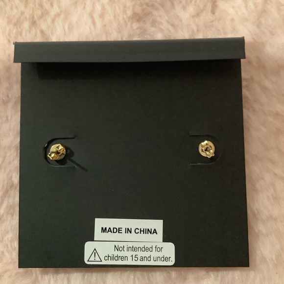 Coach Resin Heart C Stud Earrings - Picture 6 of 7